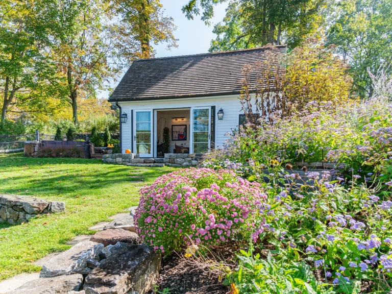 Cross River Cottage